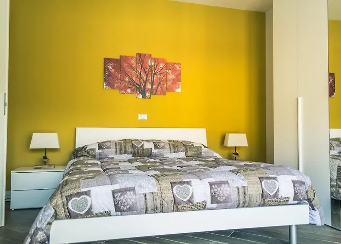 B&B Aurora